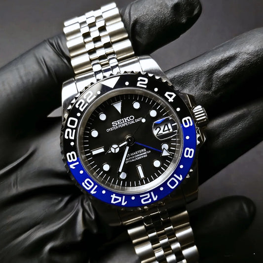 GMT Master Batman - Cadran Noir Lunette Bleu Noir
